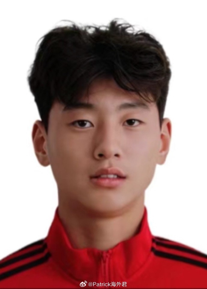 博主：18歲海翔加盟西班牙球隊，他曾效力上海根寶