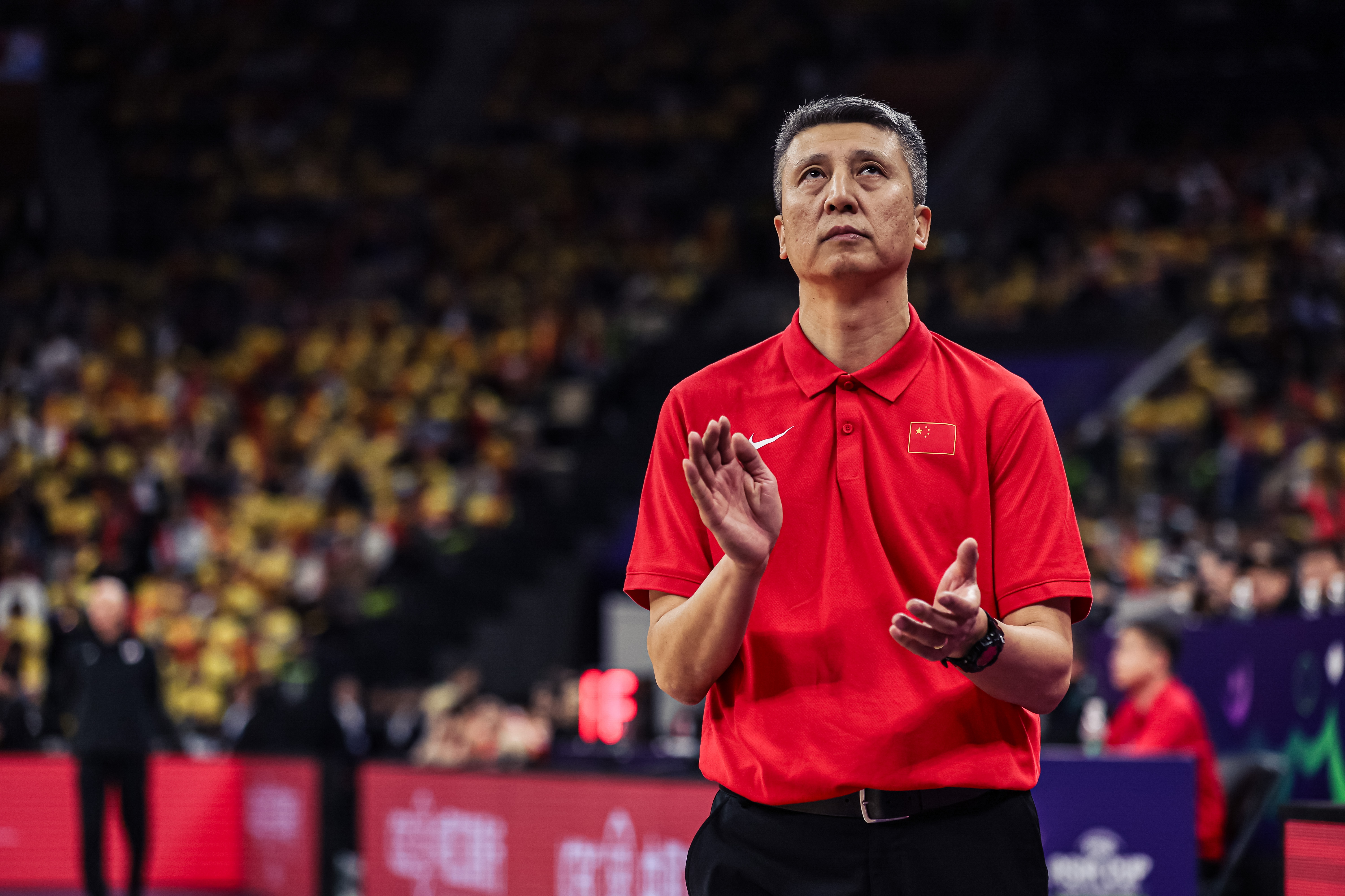 郭士強(qiáng)兩次率中國(guó)男籃征戰(zhàn)亞洲杯 小組賽均三連勝&頭名出線
