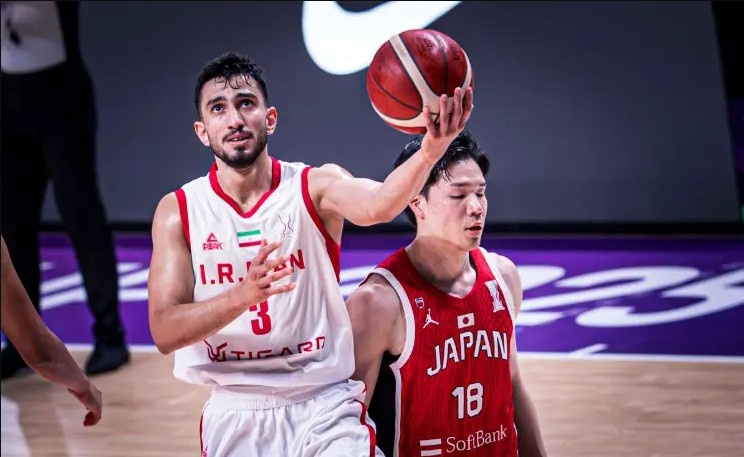 身手全能！瓦赫迪17中7拿到19分5板4助2斷 罰球3中3