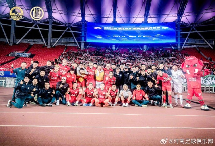 河南俱樂部酒祖杜康5-2武漢三鎮(zhèn) 盧永濤阿奇雙響、卡多索連場破門