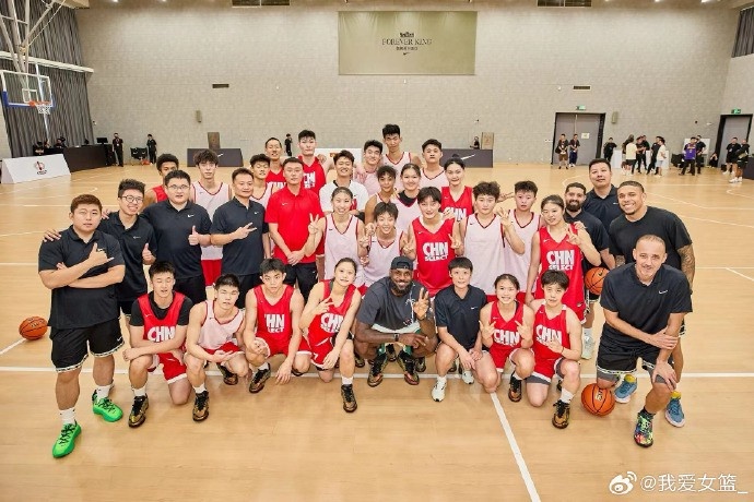 中國U16女籃今天飛往馬來西亞吉隆坡備戰(zhàn)亞洲杯 劉瑞、李安妮在列